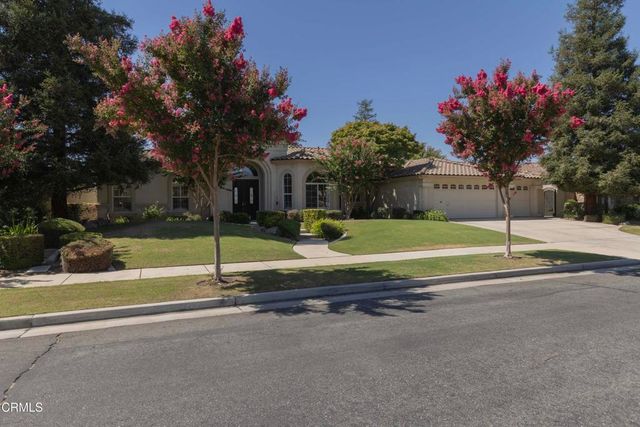 10503 Hinderhill Drive, Bakersfield, CA 93312