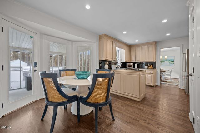 1120 Queensferry Road, Cary, NC 27511