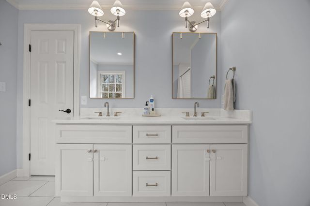 1120 Queensferry Road, Cary, NC 27511