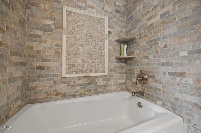 1120 Queensferry Road, Cary, NC 27511