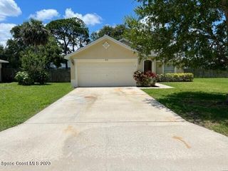 2576 Southover Drive NE, Palm Bay, FL 32905