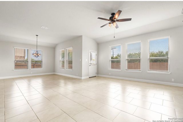 8846 Chavez Path, San Antonio, TX 78254
