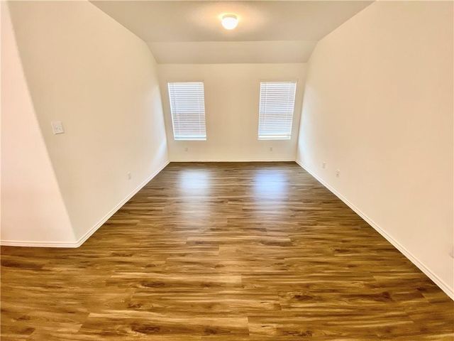 21313 Wilmiller LN, Pflugerville, TX 78660