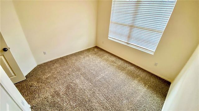 21313 Wilmiller LN, Pflugerville, TX 78660