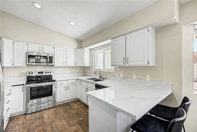 1101 Byorick Way, Las Vegas, NV 89128
