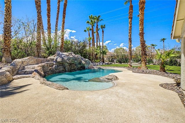 1101 Byorick Way, Las Vegas, NV 89128