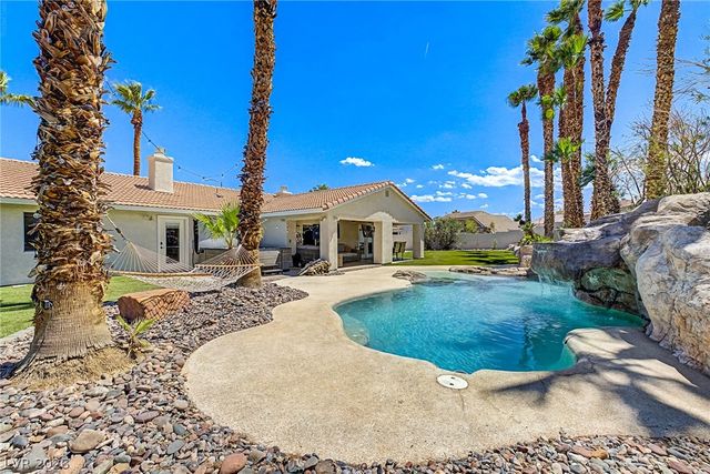 1101 Byorick Way, Las Vegas, NV 89128