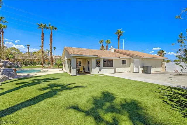 1101 Byorick Way, Las Vegas, NV 89128