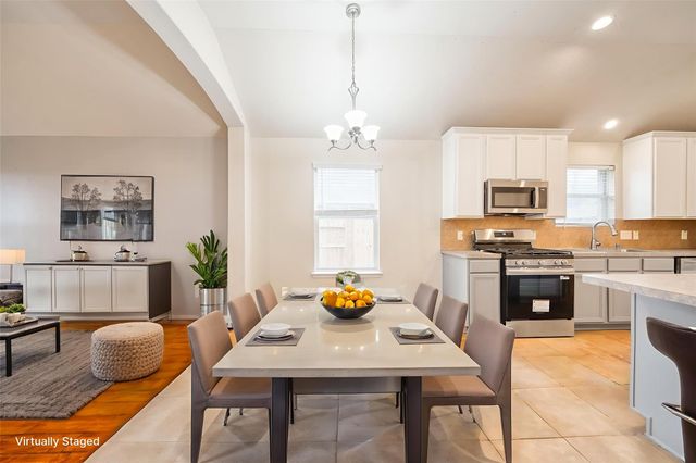 7615 Lakeside Manor Lane, Pearland, TX 77581