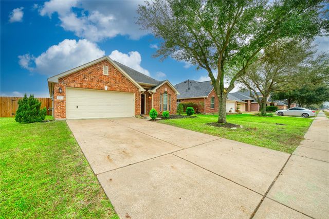 7615 Lakeside Manor Lane, Pearland, TX 77581