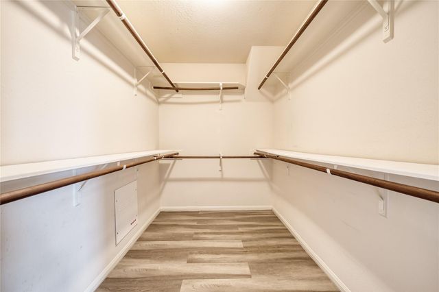 7615 Lakeside Manor Lane, Pearland, TX 77581