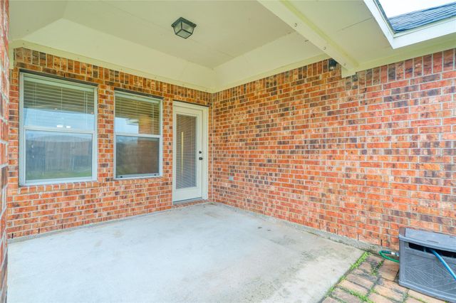 7615 Lakeside Manor Lane, Pearland, TX 77581