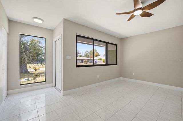 400 KENOVA STREET, Port Charlotte, FL 33954