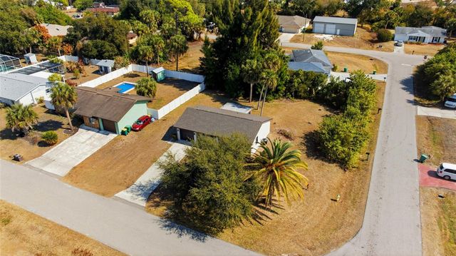 400 KENOVA STREET, Port Charlotte, FL 33954