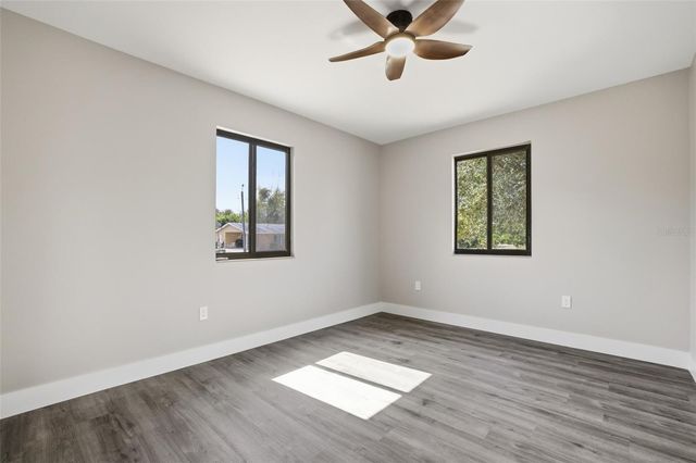 400 KENOVA STREET, Port Charlotte, FL 33954