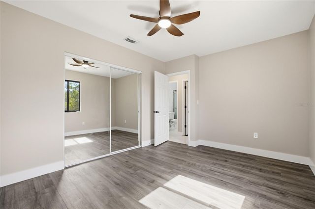 400 KENOVA STREET, Port Charlotte, FL 33954