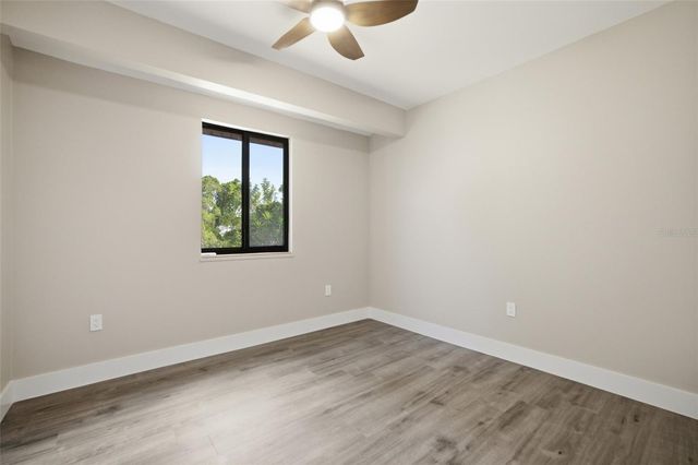 400 KENOVA STREET, Port Charlotte, FL 33954