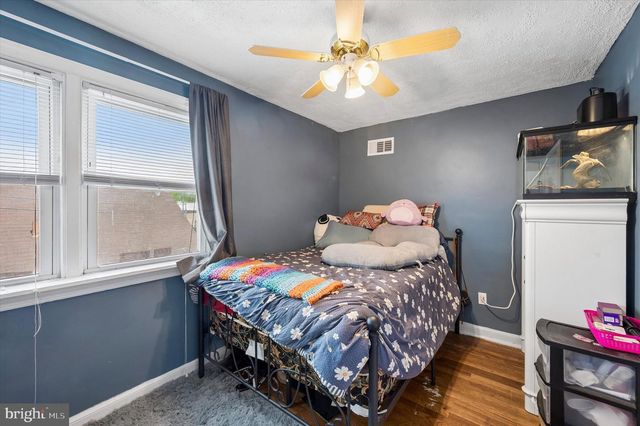 921 SPRUCE ST, Collingdale, PA 19023