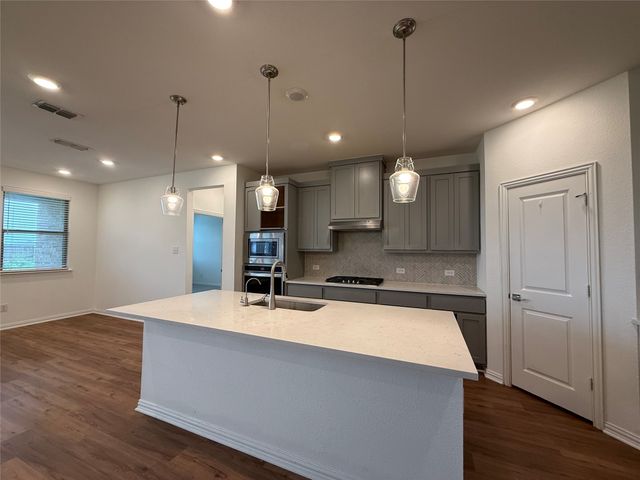 2401 Lovegrass Lane, Melissa, TX 75454