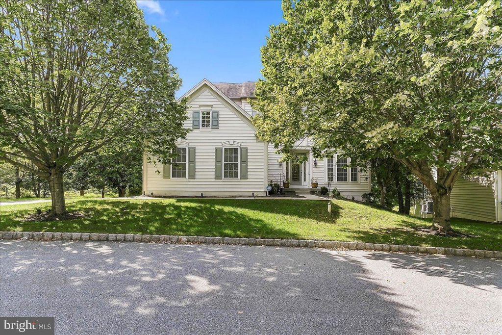 8 RIDINGS WAY, West Chester, PA 19382 — photo 3