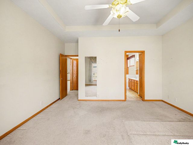 15024 Spaulding Street, Omaha, NE 68116