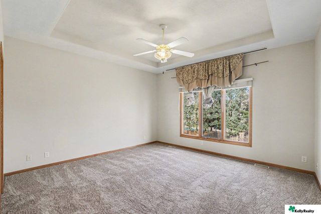 15024 Spaulding Street, Omaha, NE 68116