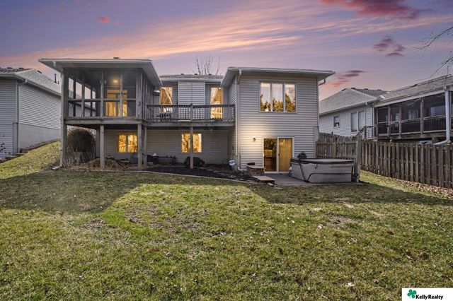 15024 Spaulding Street, Omaha, NE 68116