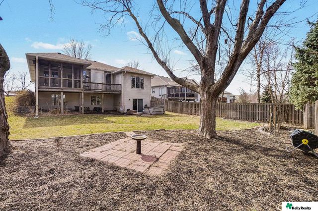 15024 Spaulding Street, Omaha, NE 68116