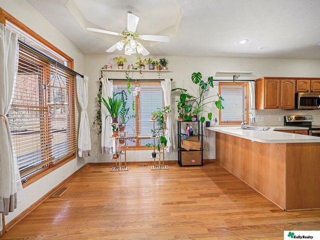 15024 Spaulding Street, Omaha, NE 68116