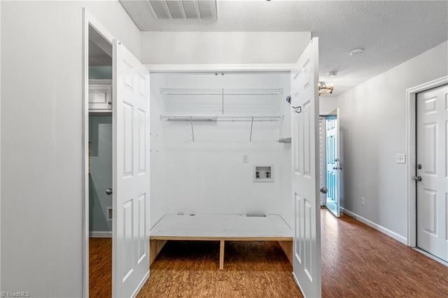 4696 Glengarry Circle, Greensboro, NC 27410