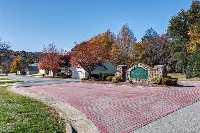 4696 Glengarry Circle, Greensboro, NC 27410