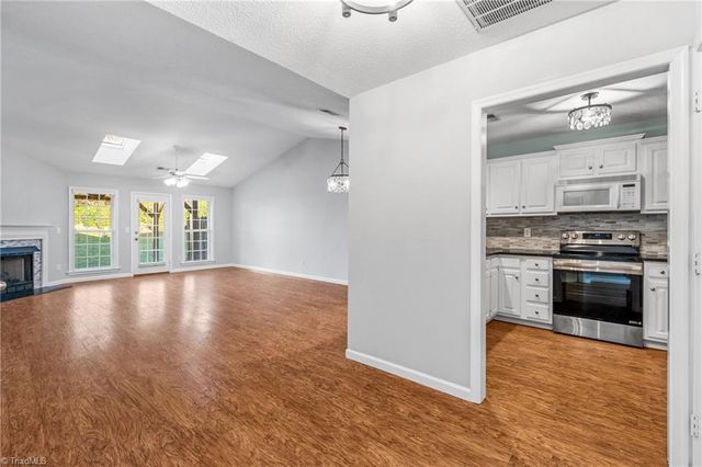 4696 Glengarry Circle, Greensboro, NC 27410