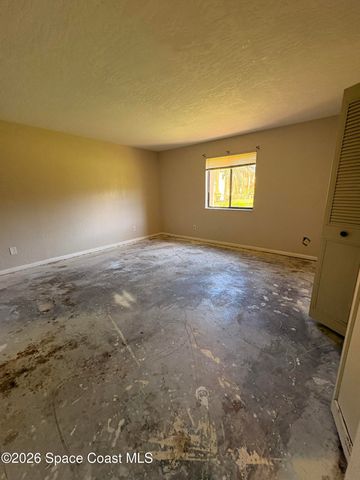 2100 Forest Knoll Drive NE 00-102, Palm Bay, FL 32905