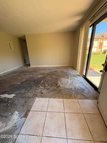 2100 Forest Knoll Drive NE 00-102, Palm Bay, FL 32905