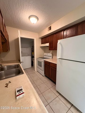 2100 Forest Knoll Drive NE 00-102, Palm Bay, FL 32905