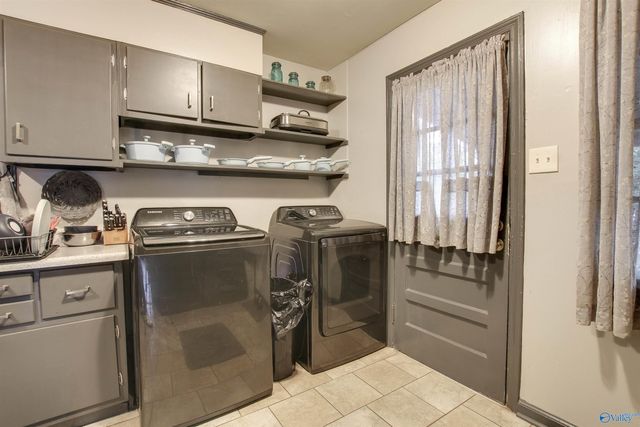 1414 10th Avenue Se, Decatur, AL 35601