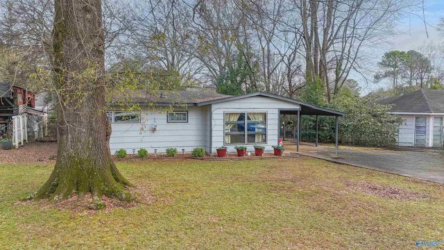 1414 10th Avenue Se, Decatur, AL 35601