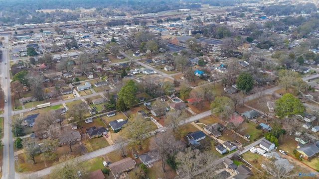 1414 10th Avenue Se, Decatur, AL 35601
