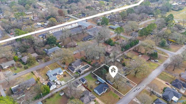 1414 10th Avenue Se, Decatur, AL 35601