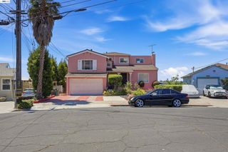 2546 Truman Ave, Oakland, CA 94605
