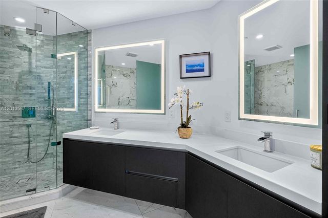 851 NE 1st Ave 1603, Miami, FL 33132
