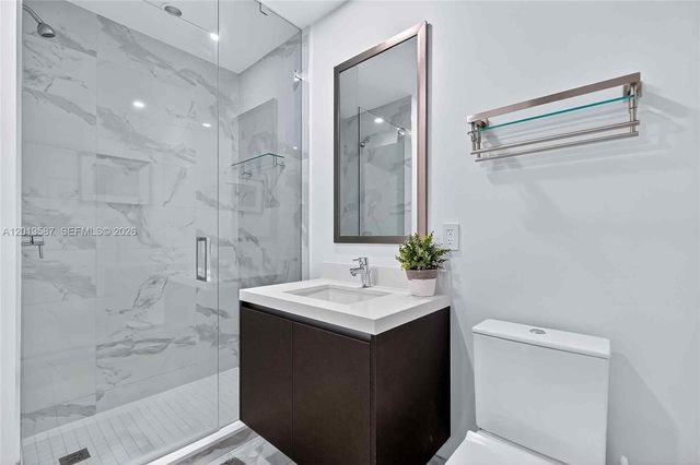851 NE 1st Ave 1603, Miami, FL 33132