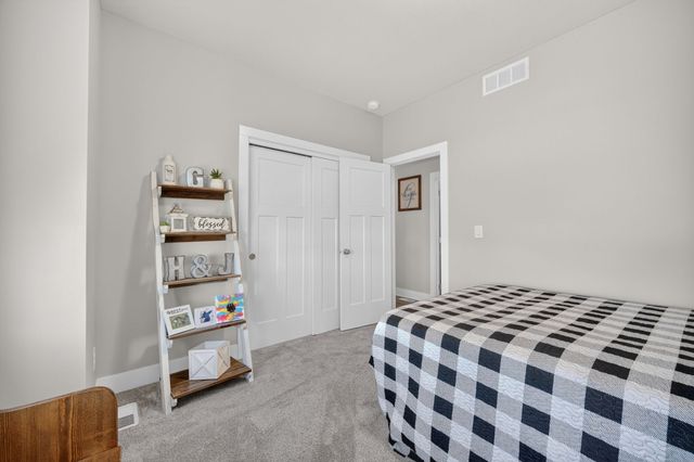 720 NE Pearl Drive, Ankeny, IA 50021