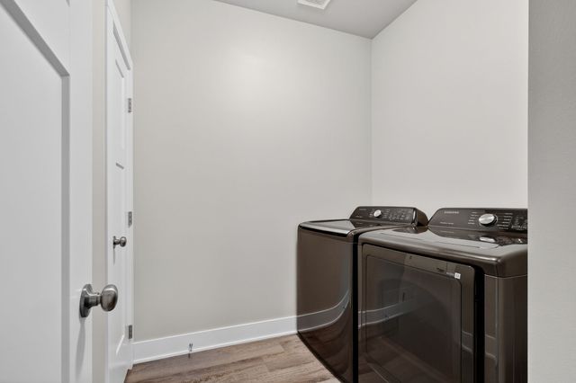 720 NE Pearl Drive, Ankeny, IA 50021