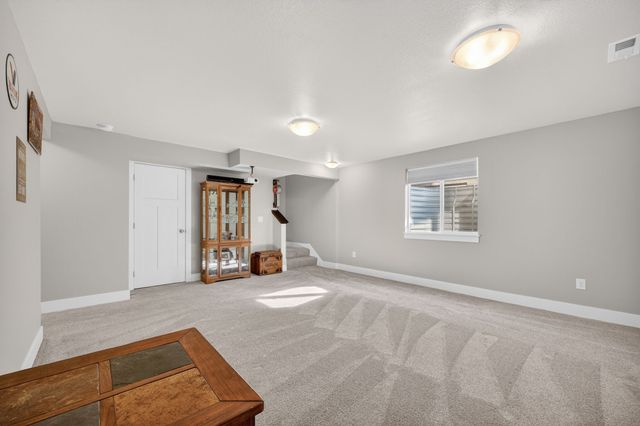 720 NE Pearl Drive, Ankeny, IA 50021