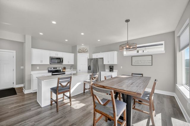 720 NE Pearl Drive, Ankeny, IA 50021