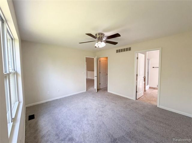 5988 Treetops Drive, Romulus, MI 48174