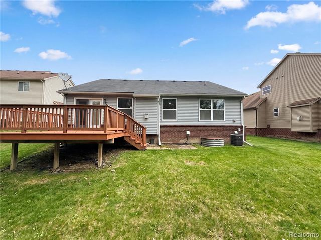 5988 Treetops Drive, Romulus, MI 48174