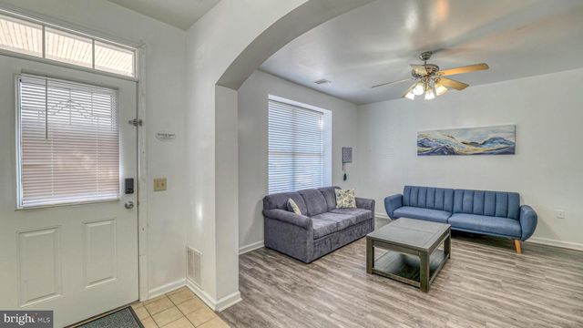 21 N NEW HAMPSHIRE AVE, Atlantic City, NJ 08401