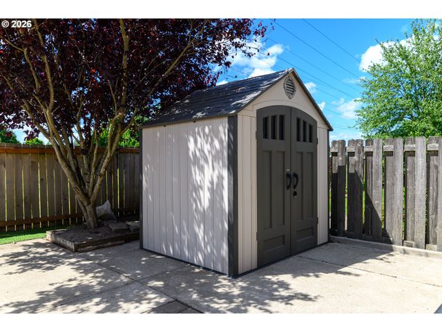16169 Nw ENERGIA St, Portland, OR 97229